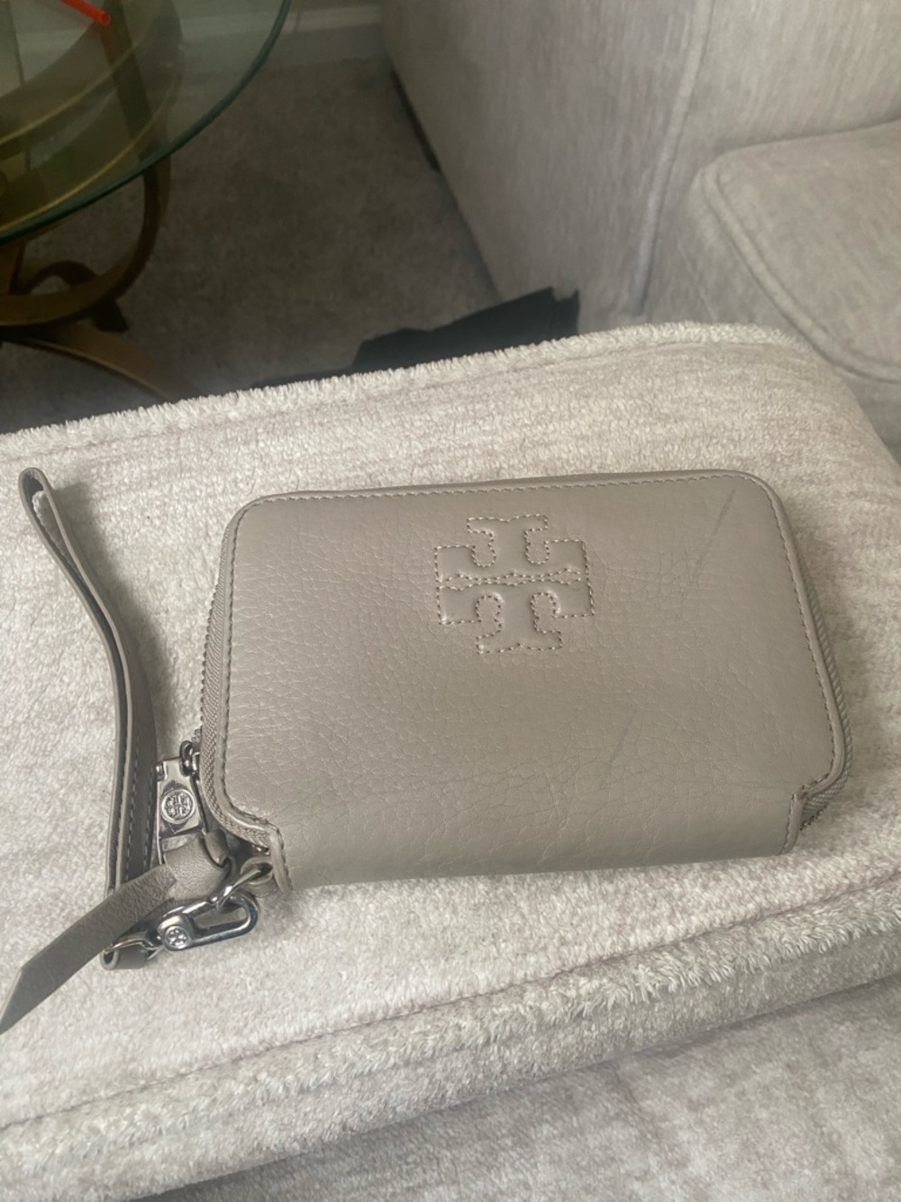 Tory Burch Gray Zip-Around Wallet Wrist Strap Credit Card Women’s